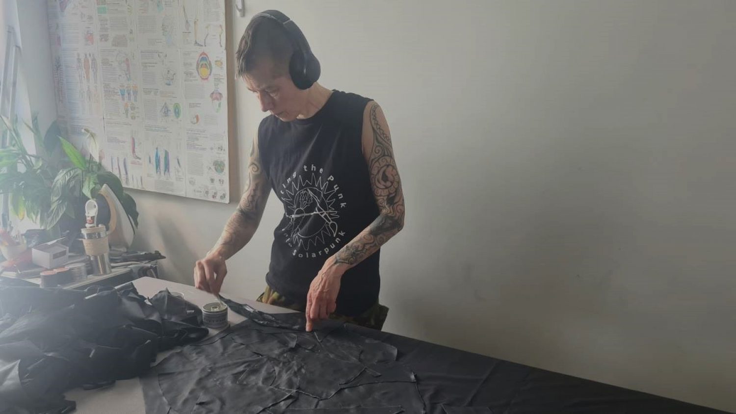 Jed Phoenix making their own sustainable shroud