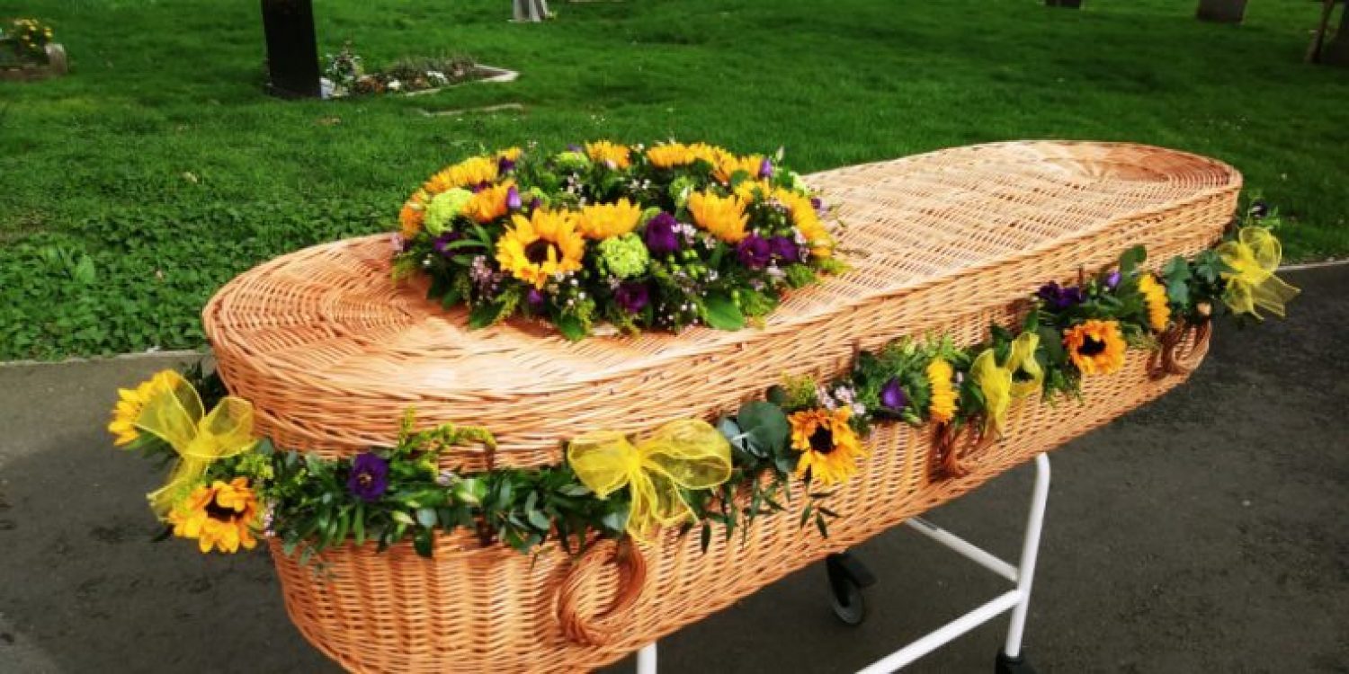 Coffin garland