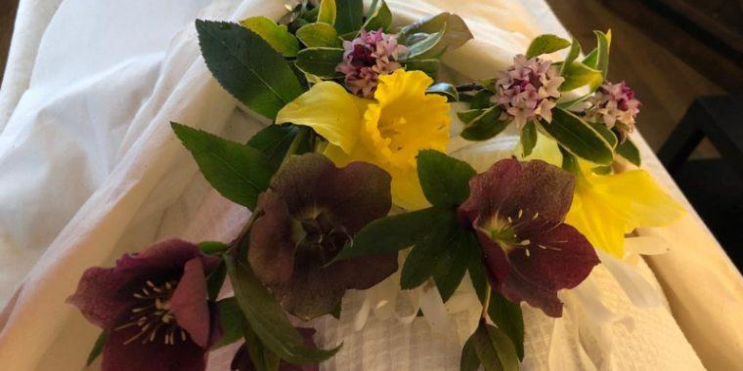 Garden flowers used at a funeral | Poppy's funerals | London funeral director
